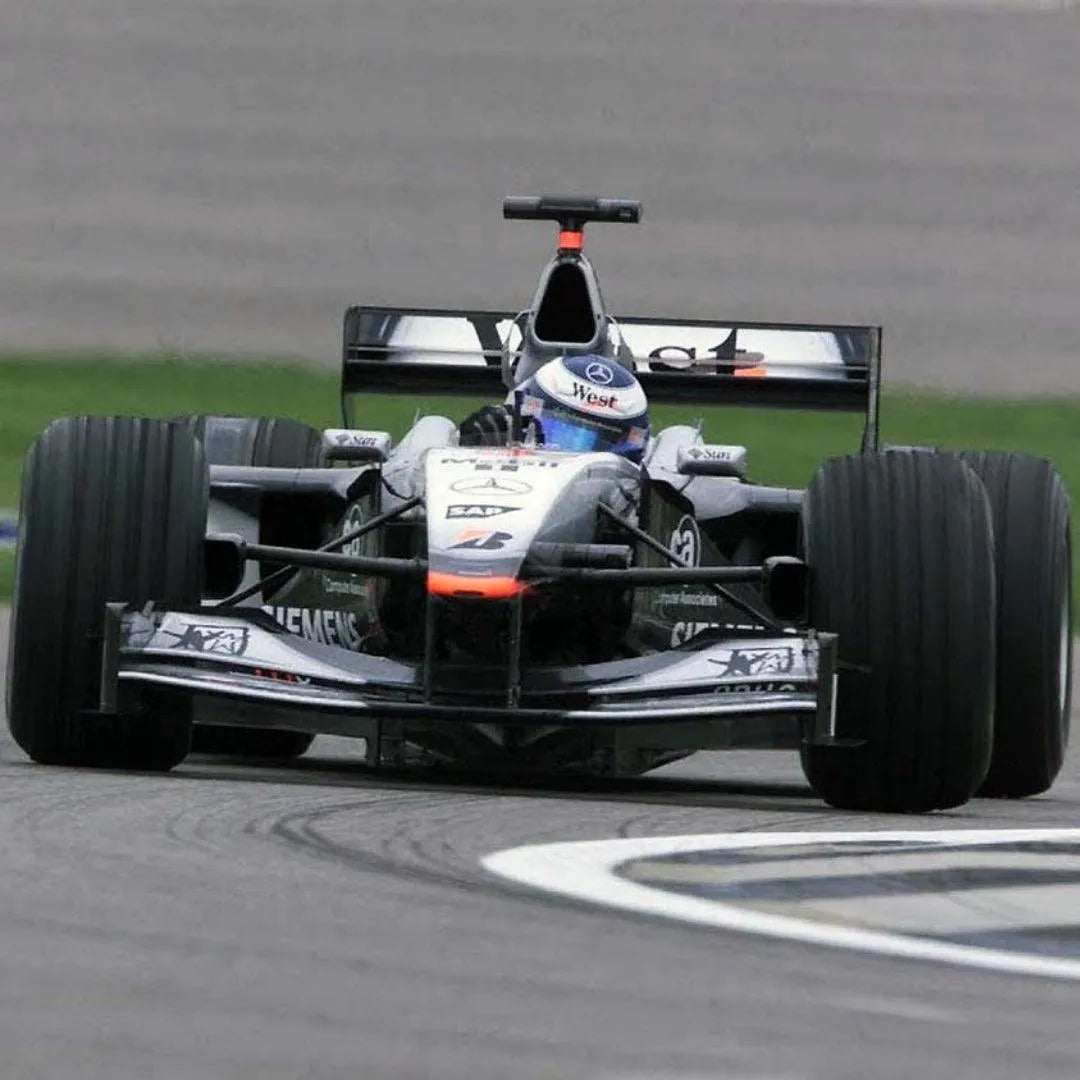 2001-mika-hakkinen-usgp-mclaren-f1-race-suit-rustle-racewears-7 - Rustle Racewear